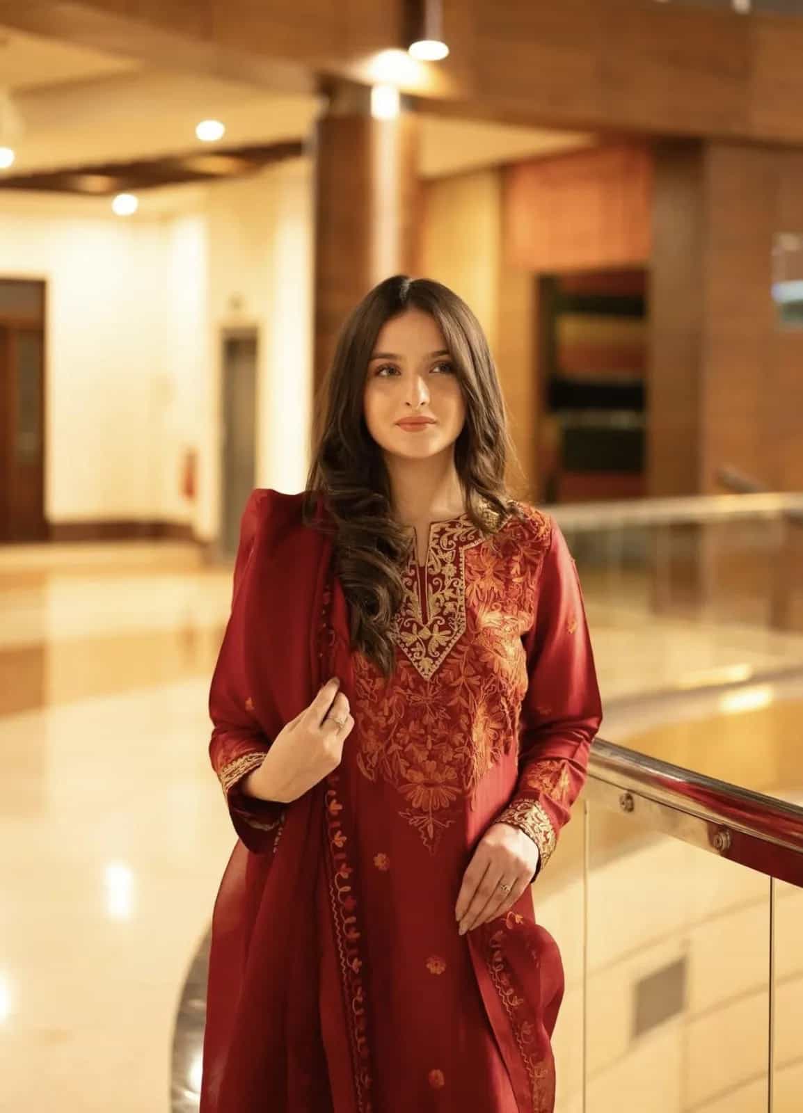 Saffron Smoke Set